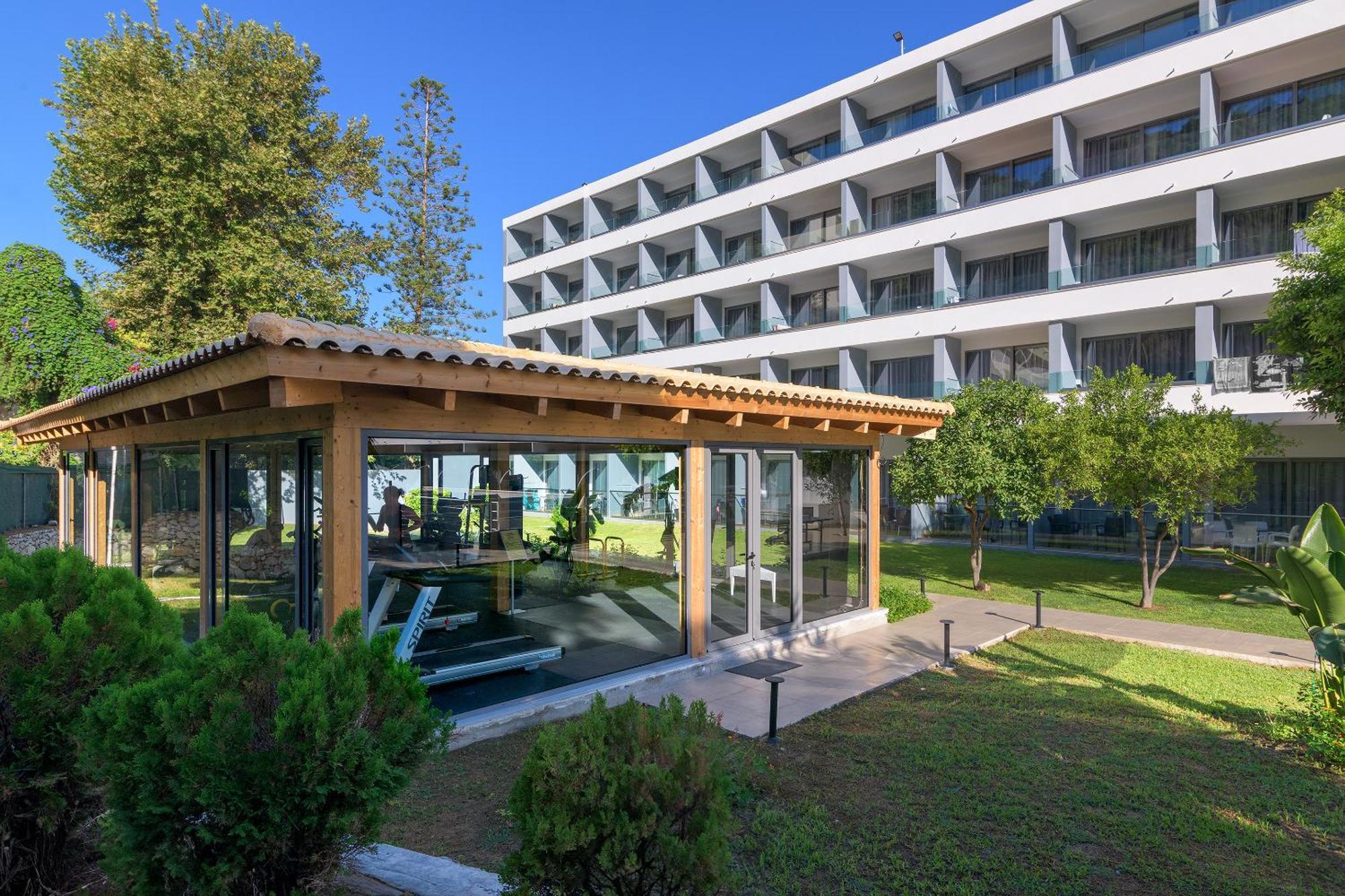 Oceanis Beach Hotel Иксиа Экстерьер фото